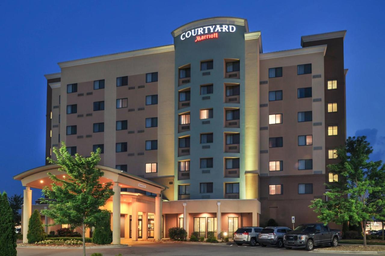 Courtyard Charlotte Concord Hotell Exteriör bild