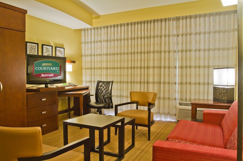Courtyard Charlotte Concord Hotell Rum bild