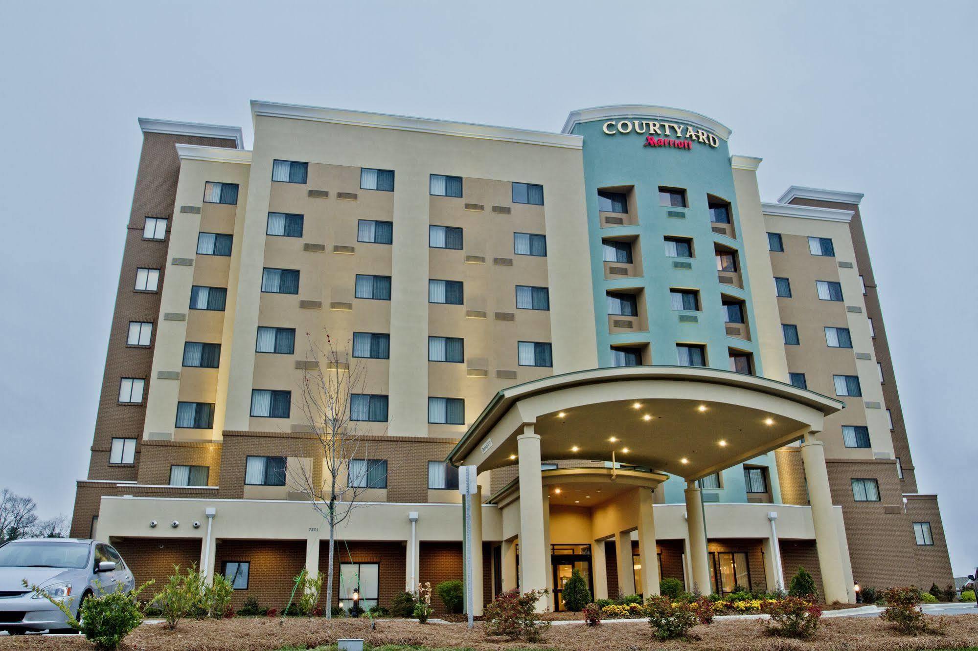 Courtyard Charlotte Concord Hotell Exteriör bild